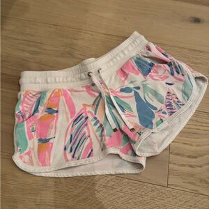 Preppy Lilly Pulitzer Chrissy Beach Shorts in Print Out to Sea!